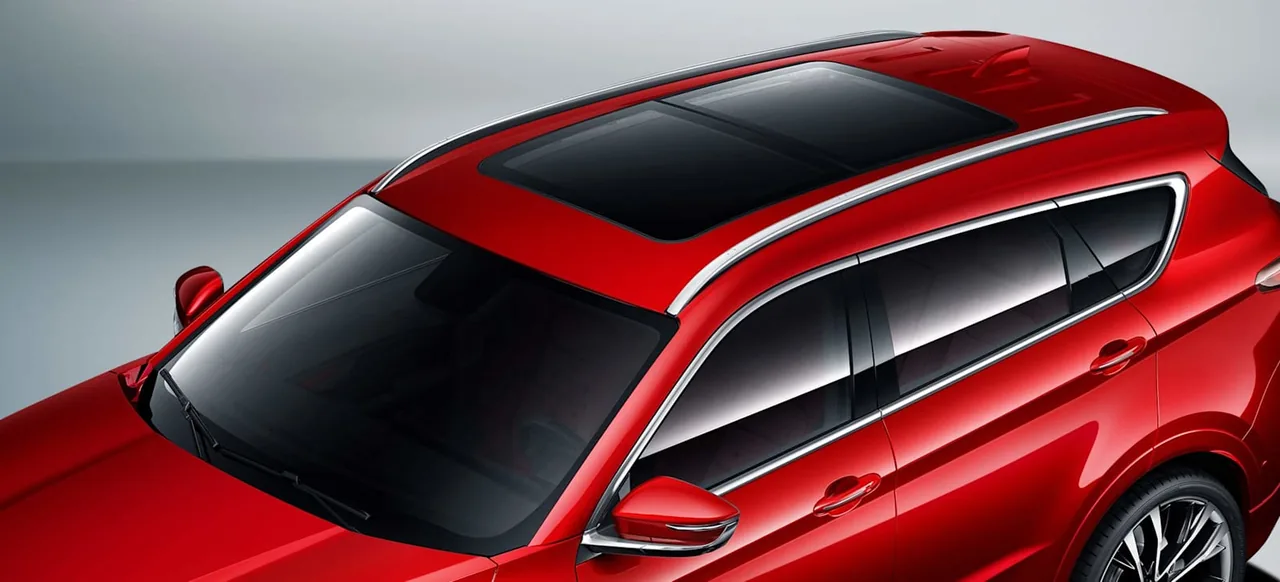 Panoramic Sky Roof 62"